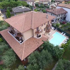 Hotel Chiara ***